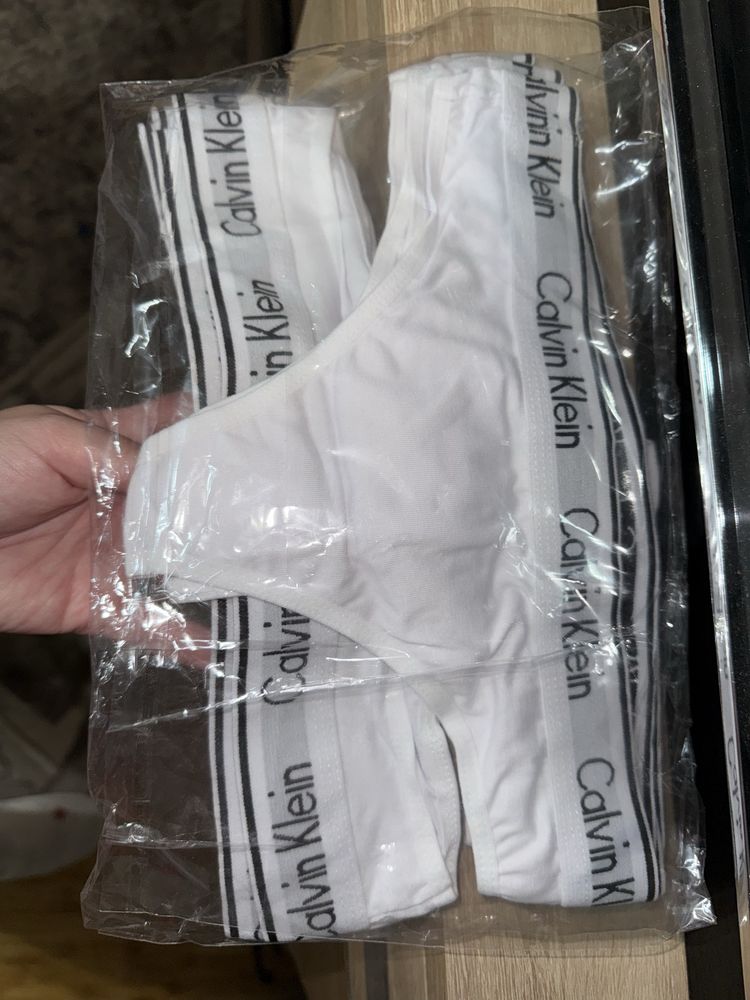 Tanga femei calvin klein