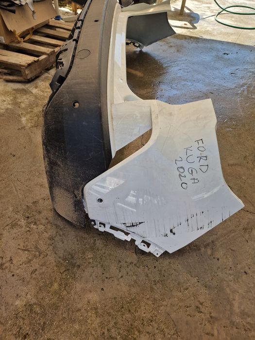 Ford Kuga 2020 задна броня