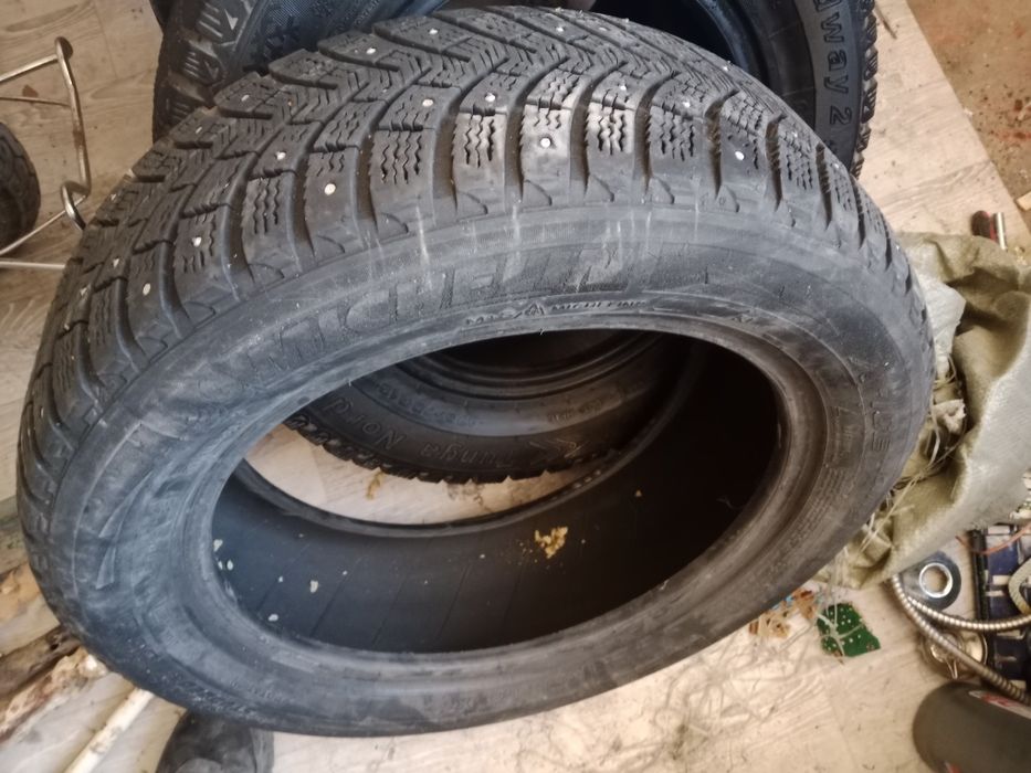 Продам зимние шину