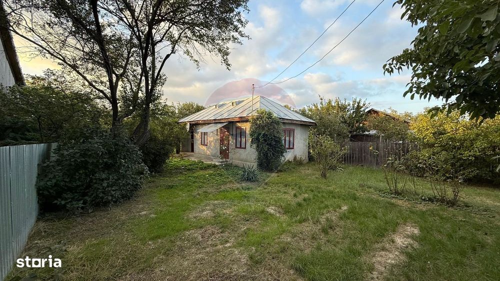 Casă / Vilă Bătinești-Pătrășcani