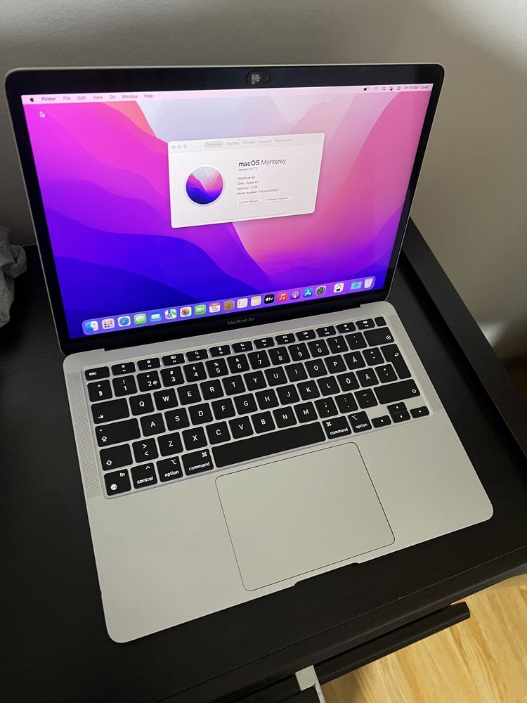 Macbook air pro 13.3 apple m1 pro 8gb ram 256 hdd