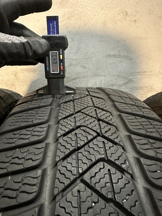 Гуми 225/40/18 PIRELLI Sottozero Winter RUN FLAT