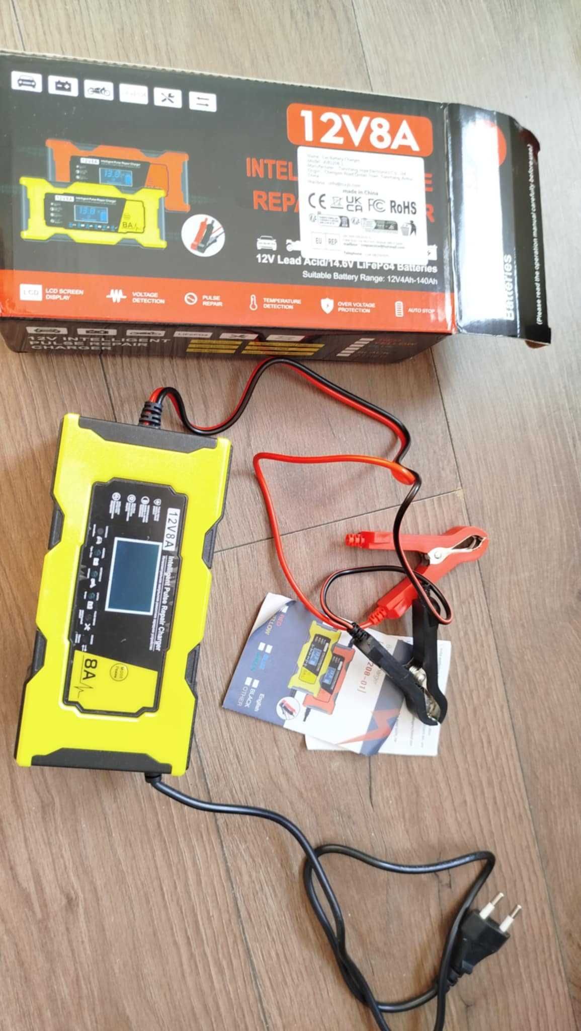 Инвертор чиста / пълна синусоида 3000w + интелигентно зарядно 8А