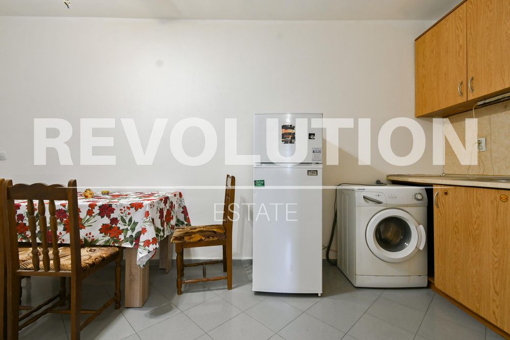 Дава се под наем Тристаен апартамент в София, Център - 65 кв.м за 650 € - Снимка #4