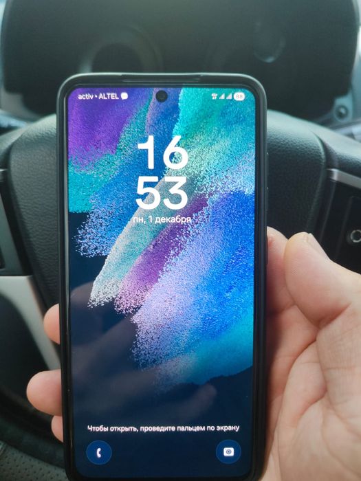 Продам Samsung S21 fe