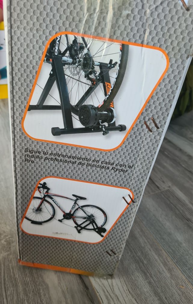 Suport bicicleta pentru antrenamente