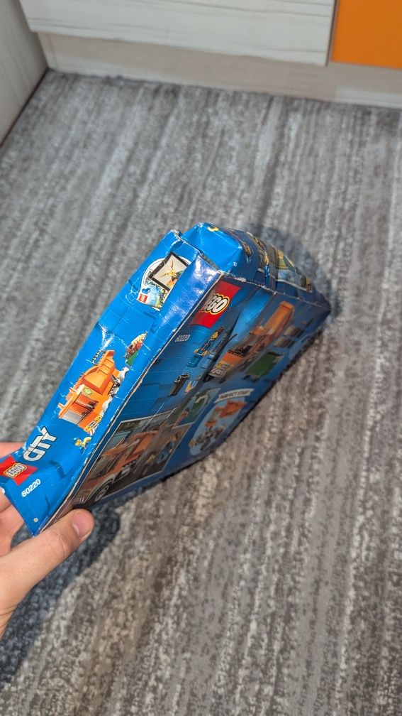 Lego city 4+ camion de gunoi garbage truck 60220