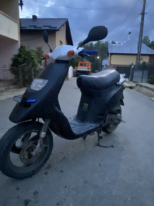Scuter 49cc cu acte piaggio typhoon