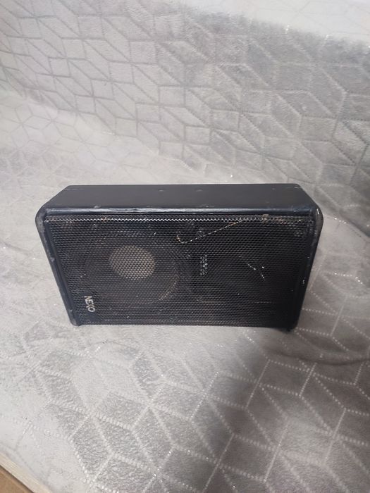 Vând boxa pasiva NEXO nu merge difuzorul de Bass