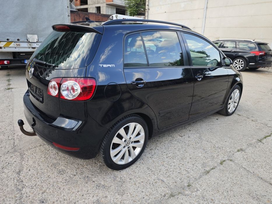 Volkswagen Golf Plus 2.0tdi,140cp,navi,clima dubla,autoparcare,sc.incz