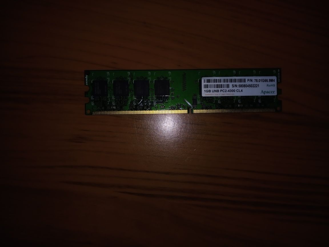 Apacer ddr2 1GB DIMM