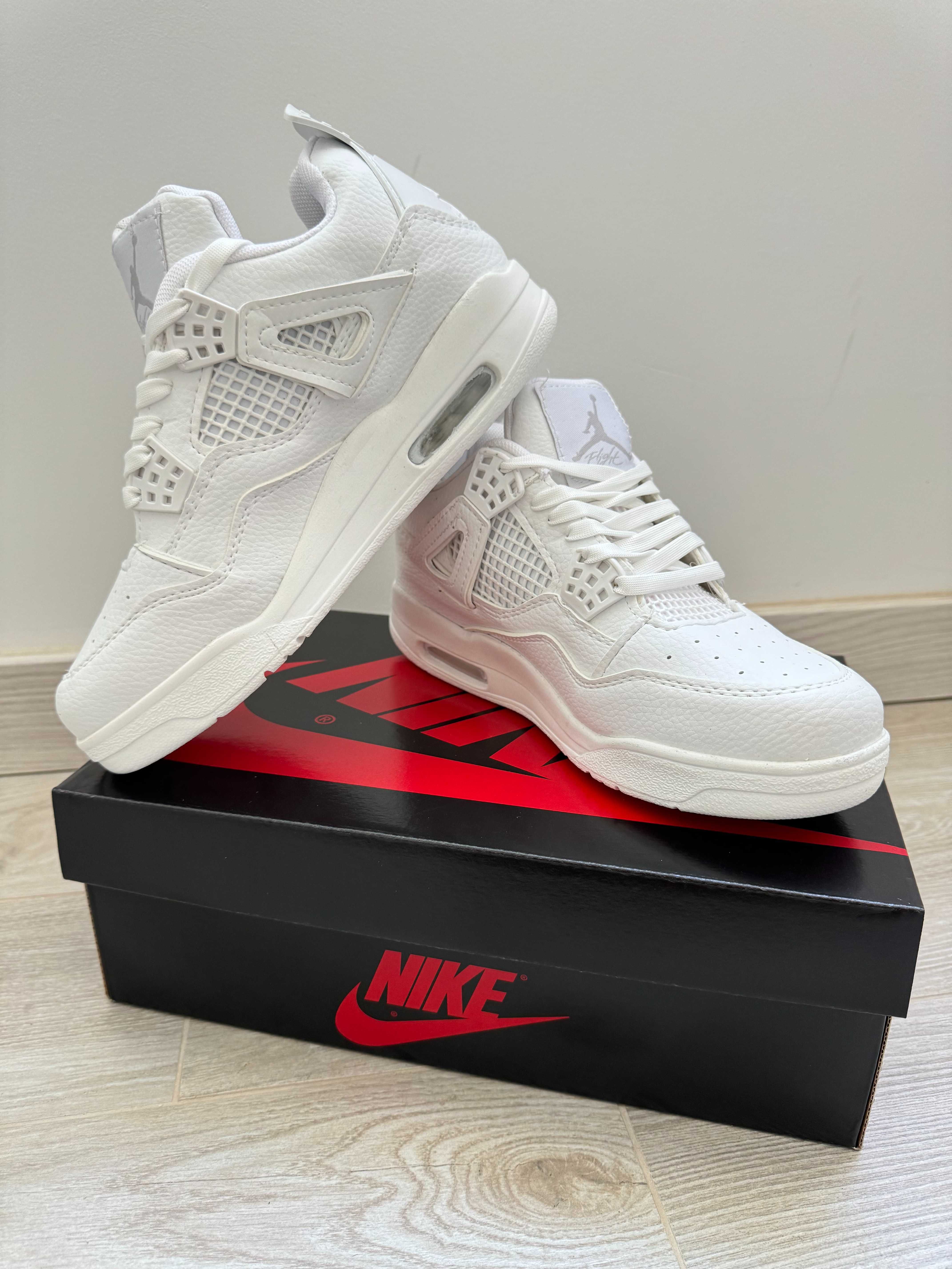 Adidasi AIR JORDAN 4 Pure Money, Produs Nou NIKE - Triple White