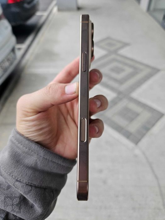 Iphone 16 promax | 256 gb | 90% yomkist