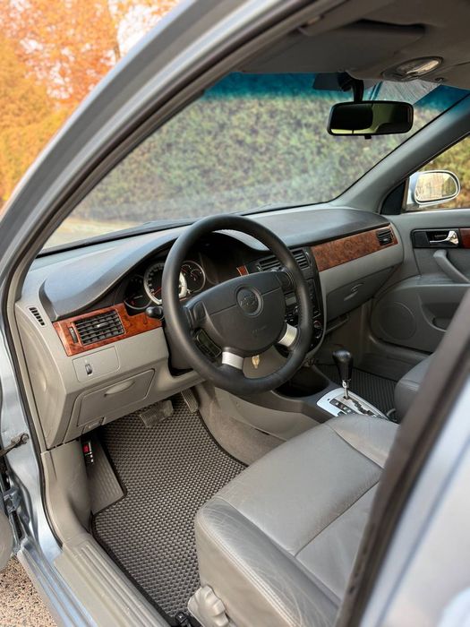 Lacetti Avtomat Karobka. + Metan Gaz.