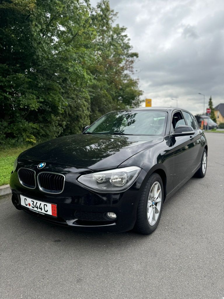 BMW  118 d 2013година