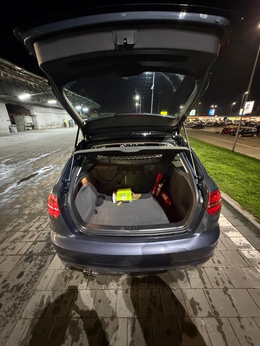 Vând Audi a3 8p sportback 2.0