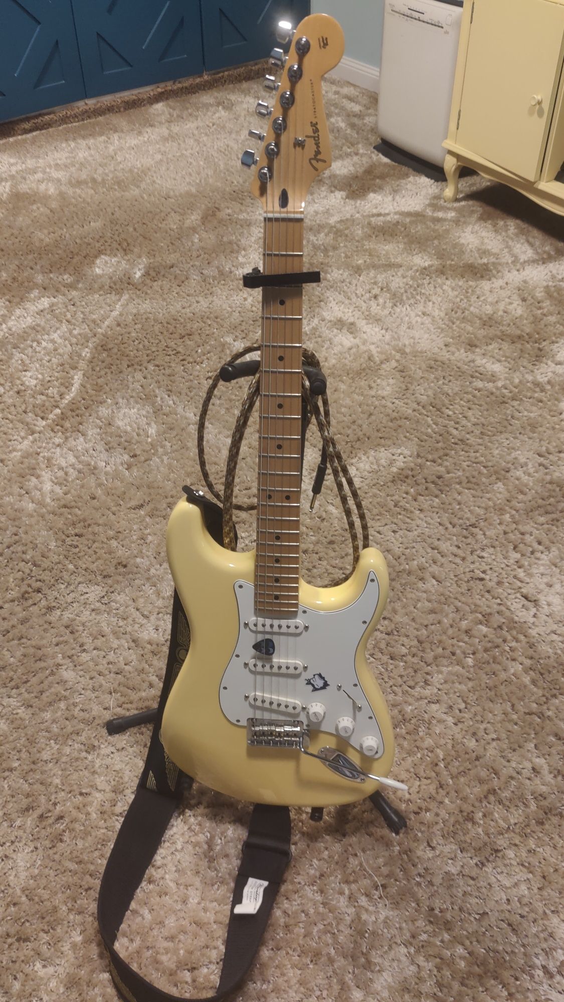 Fender Player Strat Buttercream (MIM) – проф‑настройка + комбик