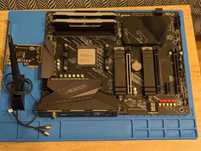 Ryzen 7 5800X +32GB RAM Corsair RGB+Gigabytee B550 liteAXV2 + 2.5Lan