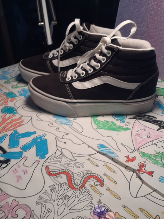 Vans nr.37 Purtați foarte putin !