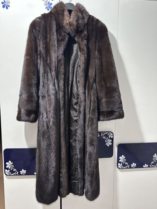 Продам норковая шуба.