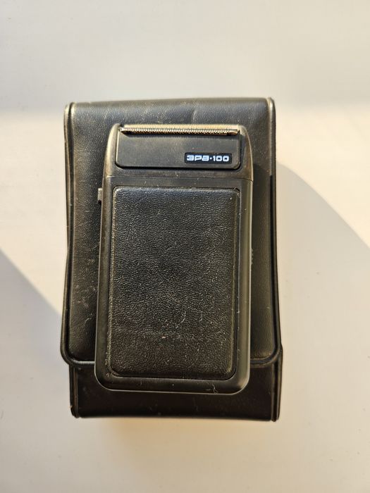 Продам советскую электробритву ЭРА 100