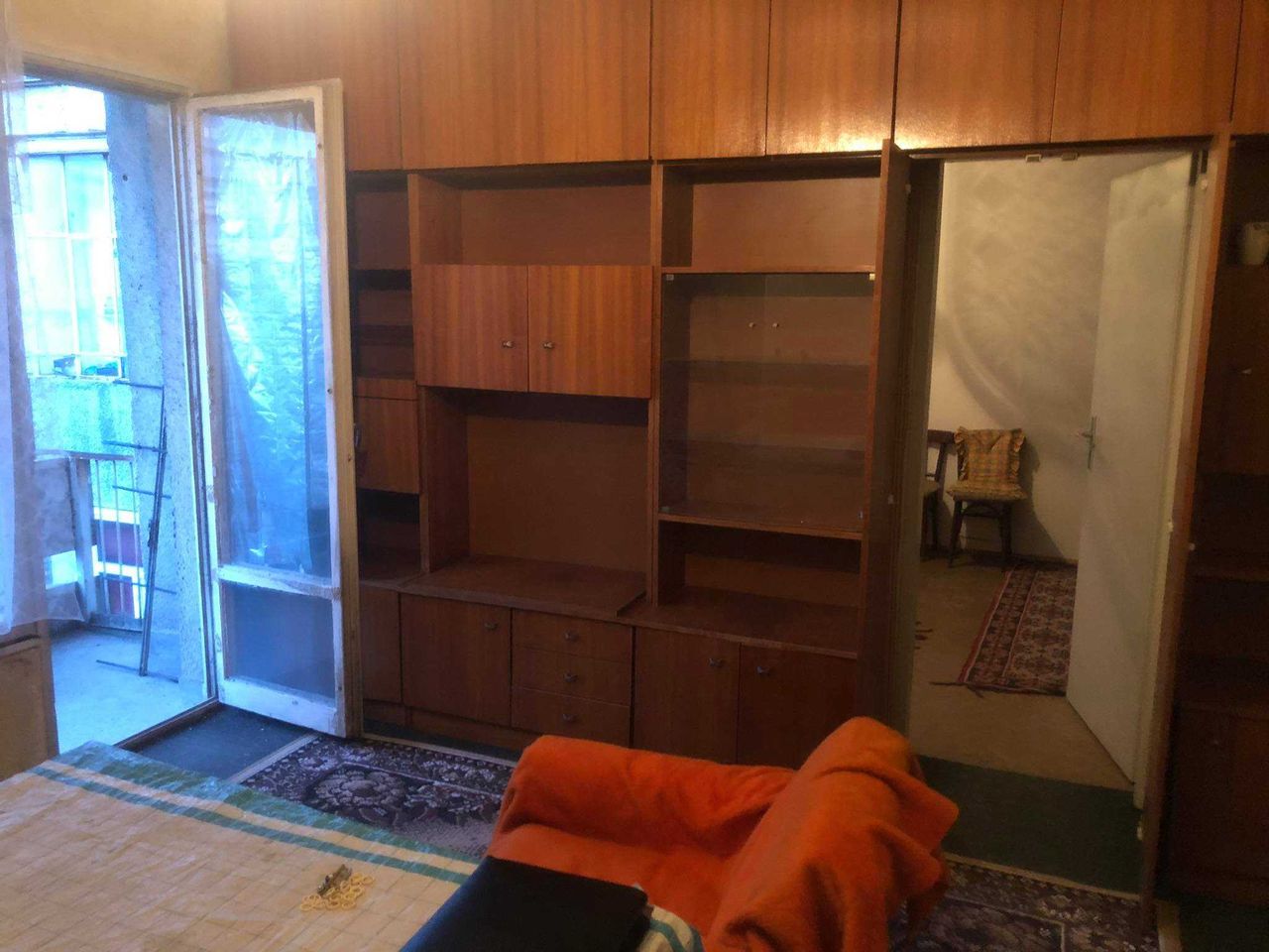 Продава се Тристаен апартамент в Пловдив, Христо Смирненски - 82 кв.м за 1037 €/кв.м - Снимка #8