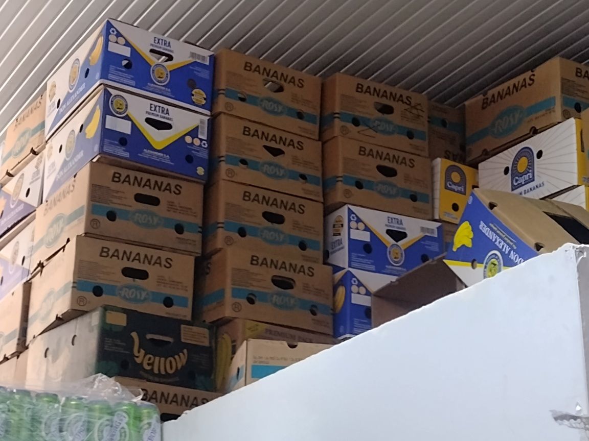 Vând cutii de banane la 3.5 lei ,vând și 1000 la cerere mai mare!