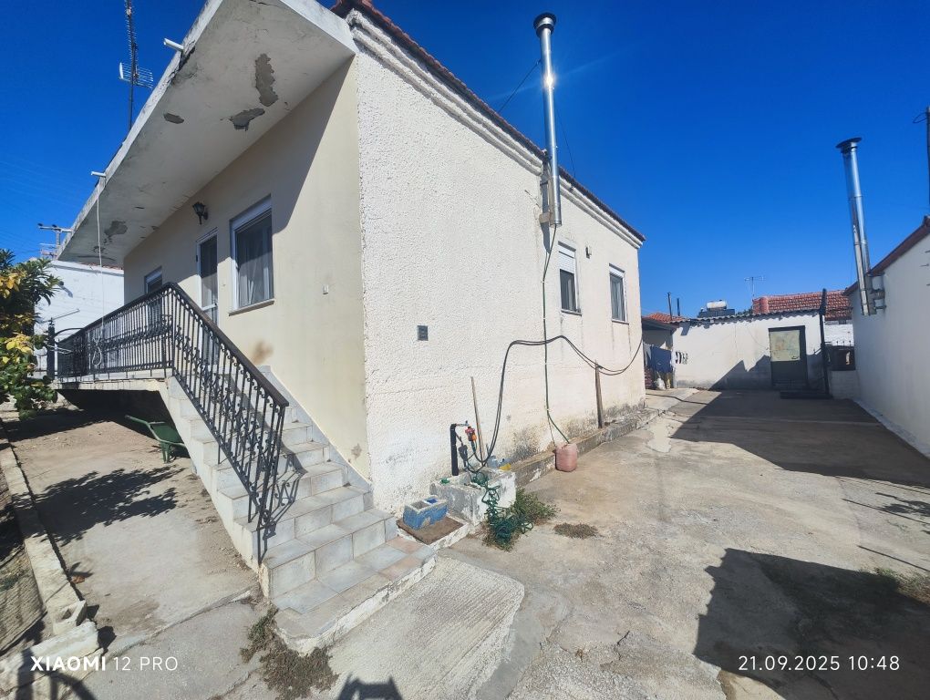 ПРОДАВА самостоятелна къща в село Офринио, Кавала