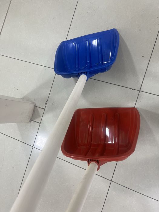 Лопата для снега