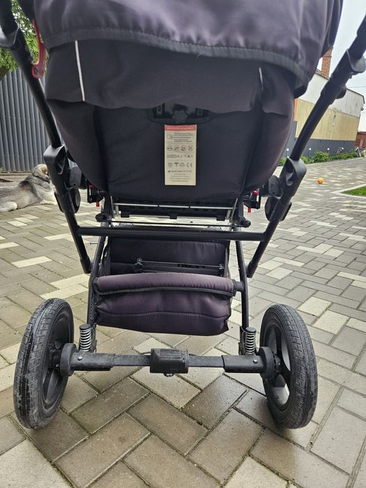 Carucior copil dizabilitati Hippo