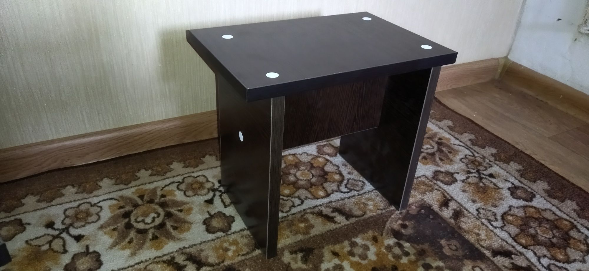 Табуретки из ДСП