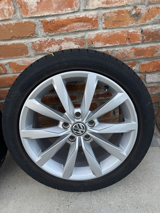Jante aliaj Dijon VW Audi Skoda 225/45/R17 Dunlop