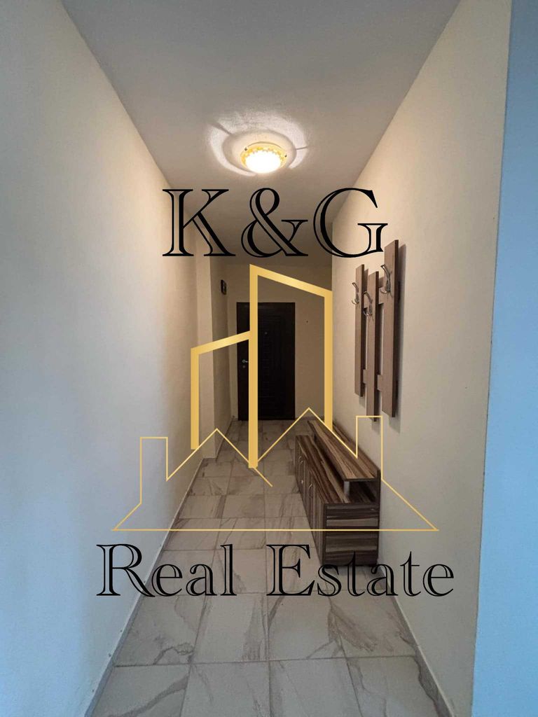 Продава се Двустаен апартамент в Разград, Бели Лом - 78 кв.м за 1373 €/кв.м - Снимка #6