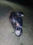 Scuter 80cc îl dau la schimb