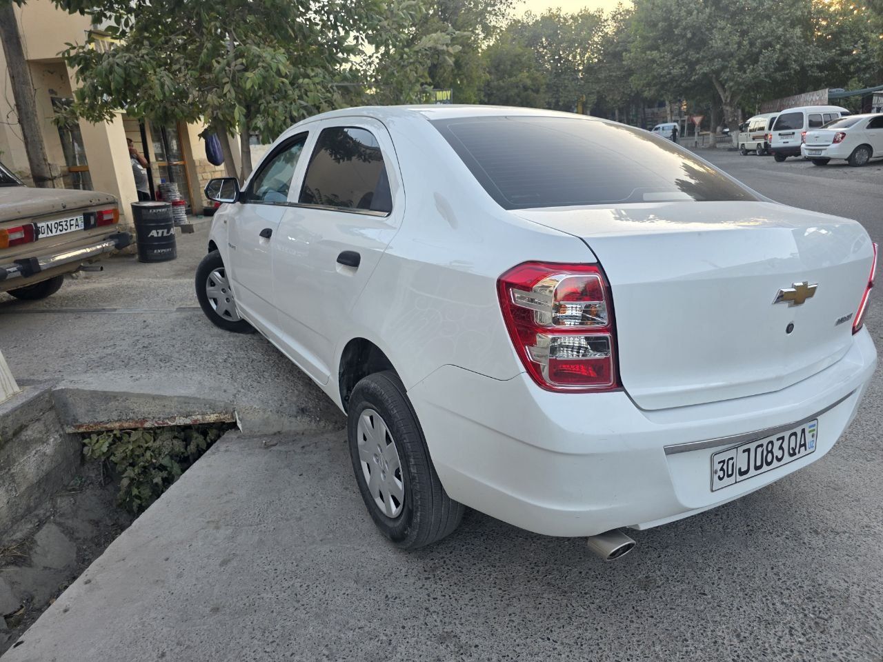 Chevrolet Cobalt sotiladi