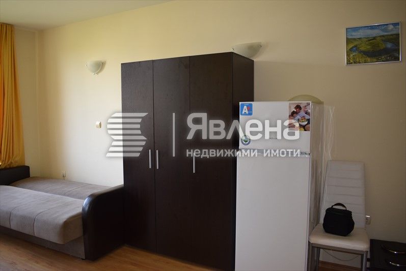 Продава се Двустаен апартамент в Царево - 48 кв.м за 1042 €/кв.м - Снимка #1