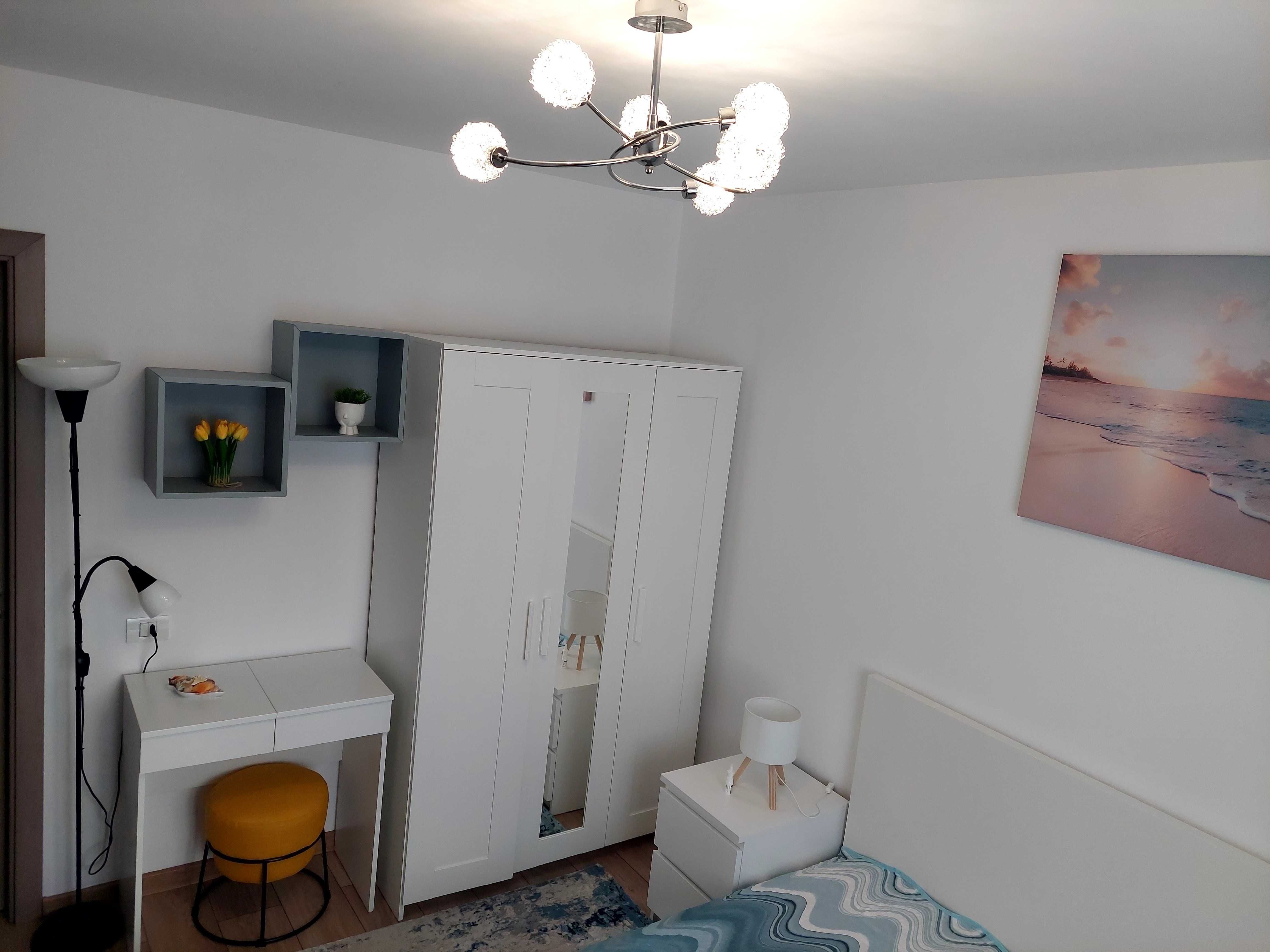 Constanța , 2 camere, Piața OVIDIU