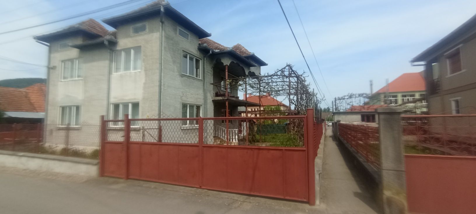 De vânzare casă în Șuncuiuș