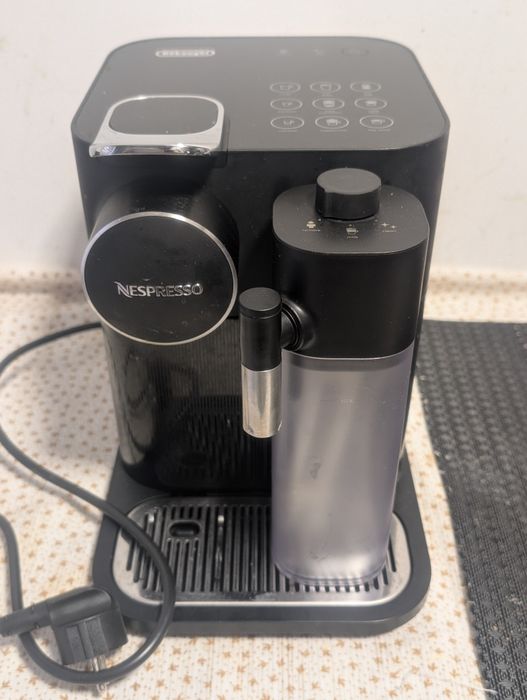 Espressor Nespresso Gran Lattisimma