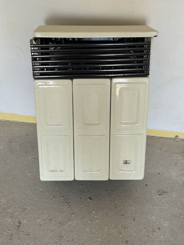 Se vinde Convector gaz