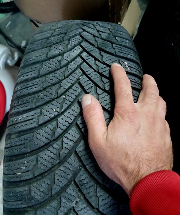 Зимни гуми MICHELIN ALPINE 6 -  215/60/16