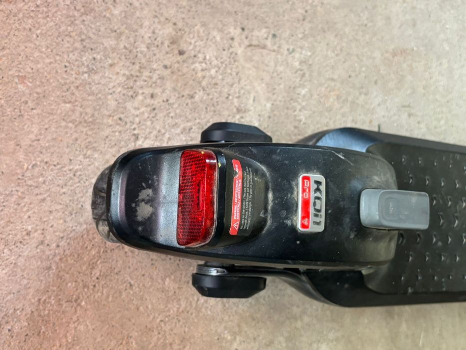 Vând trotineta KQi1 Pro aproape noua