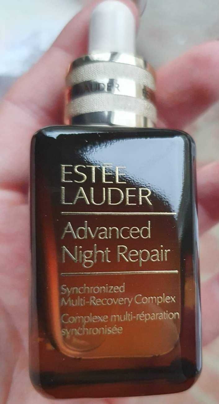 Serum reparator pentru noapte Estee Lauder