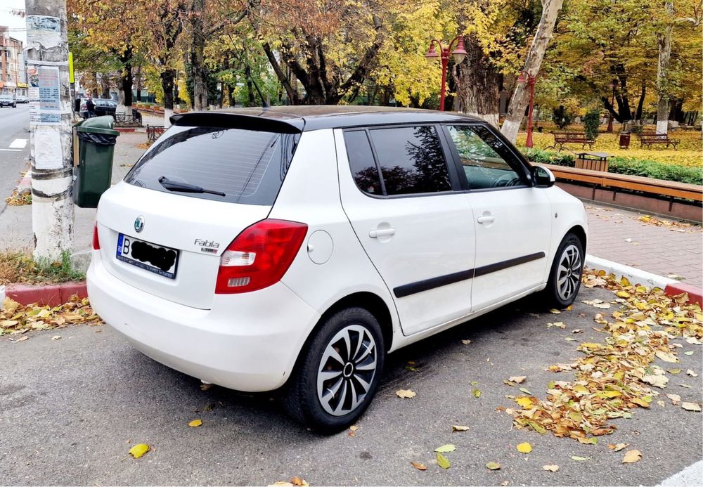 Vand skoda fabia din 2011 monte carlo motor 1.6 TDI de 90 cai- euro 5n