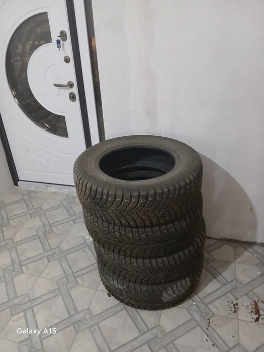 Продам шины бу. В хорошем состоянии