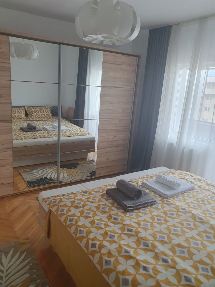 Inchiriez apartament 2 camere Calea Manastur