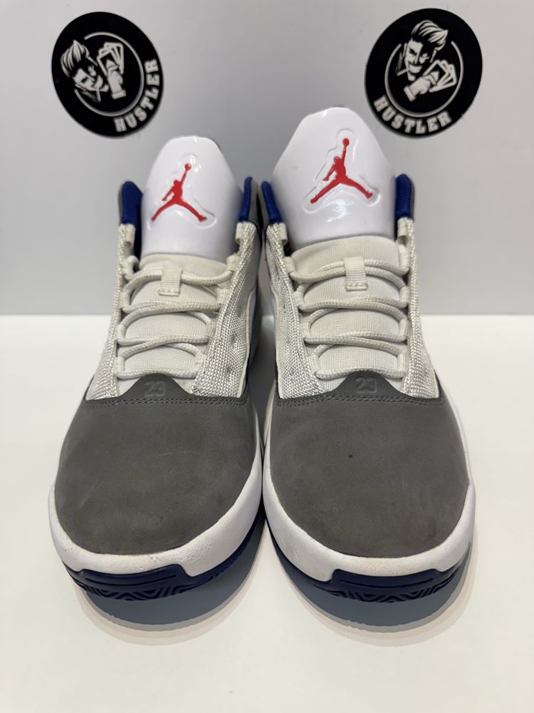 Маратонки JORDAN AIR MAX AURA 2 .Номер 41