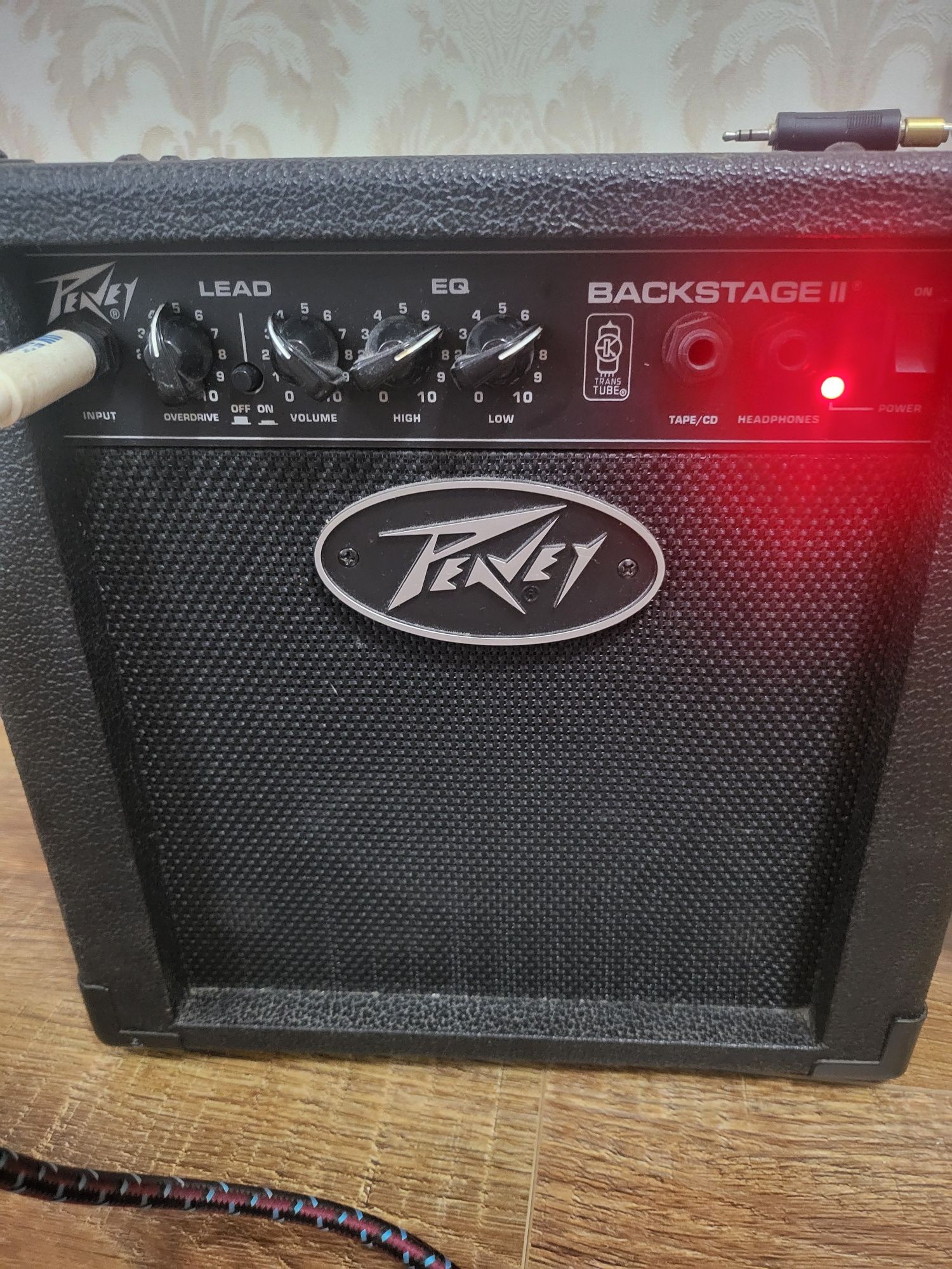 электрогитара Peavey с комбиком 50к