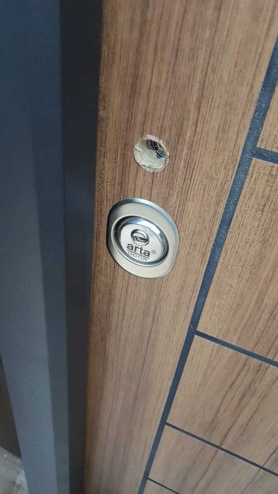 Usa metalica de apartament ARTA DOOR de la 1300 redusa la 1050 lei