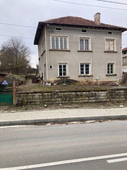 Продава се Къща в с. Дъбен, Област Ловеч - 66 кв.м за 425 €/кв.м - Снимка #1